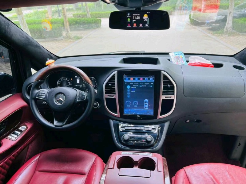 聊城17年奔驰威霆5