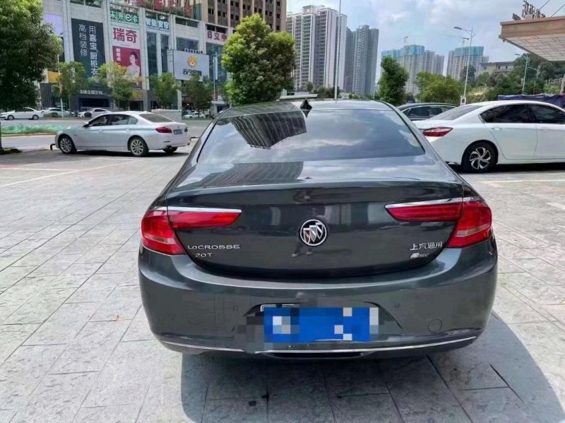 邵阳16年别克君越2