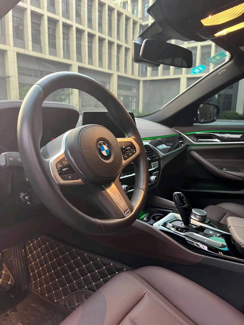 徐州20年宝马5系6