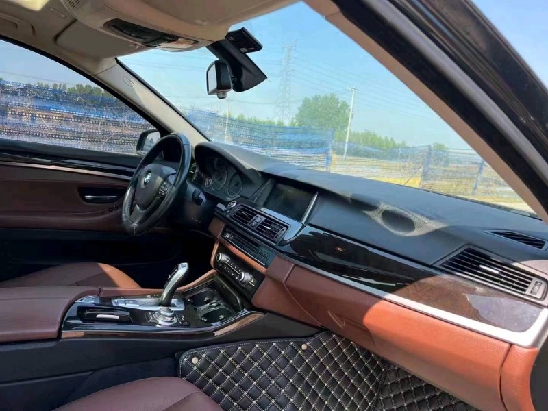 北京16年宝马5系2