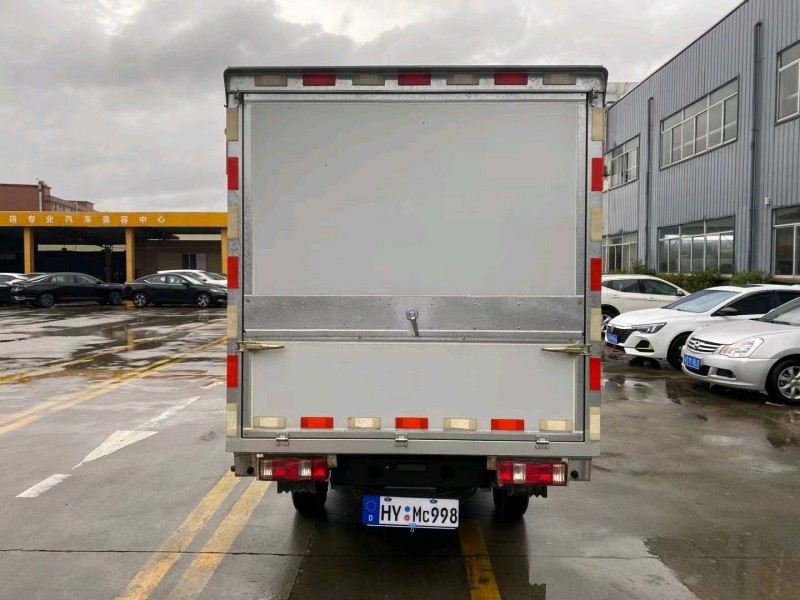 东莞21年昌河福瑞达K214