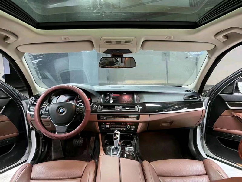 成都15年宝马5系5