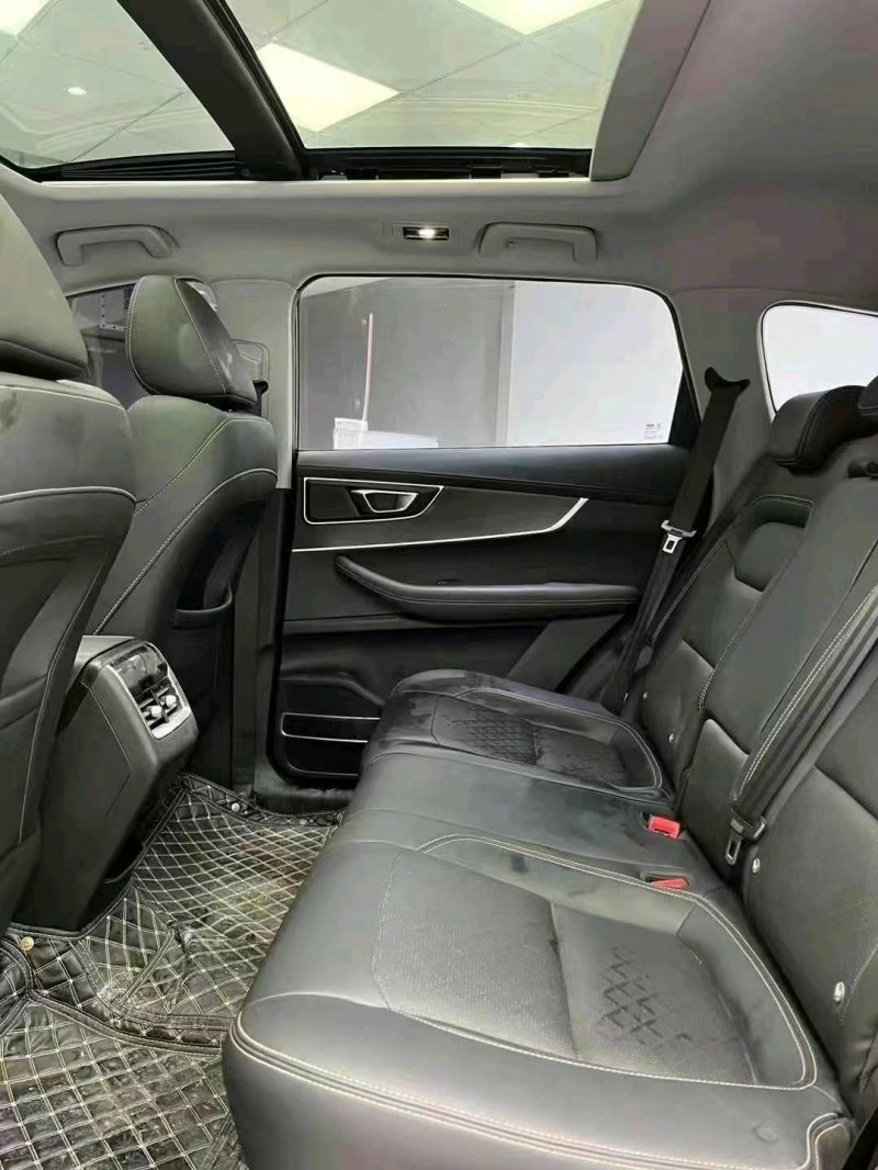 成都21年奇瑞瑞虎87