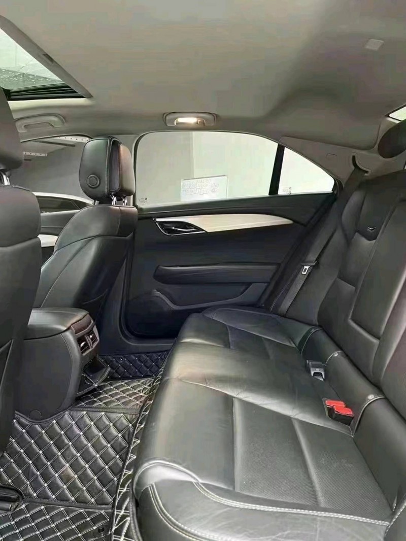 成都18年凯迪拉克ATS7