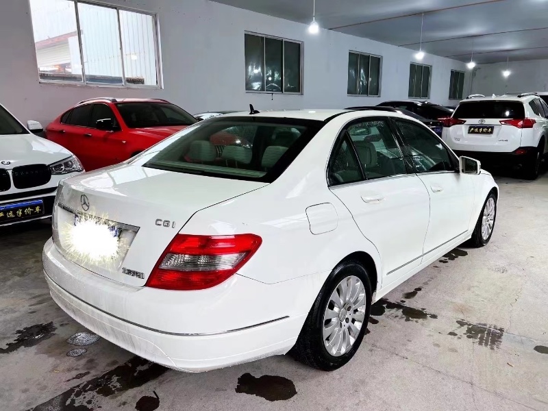 潍坊10年奔驰C4