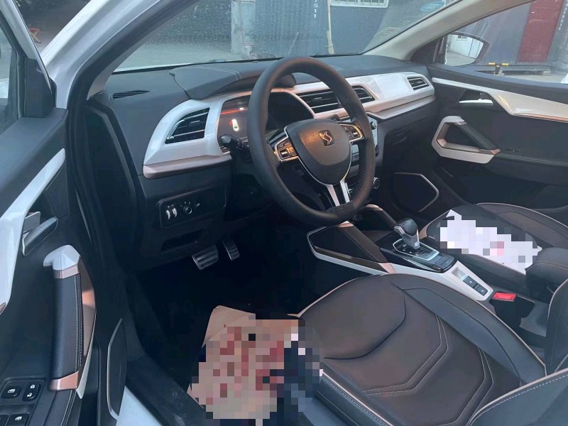 济宁19年江淮思皓X85