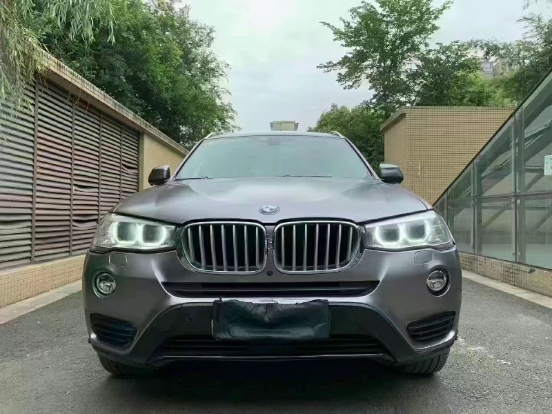 成都15年宝马X37