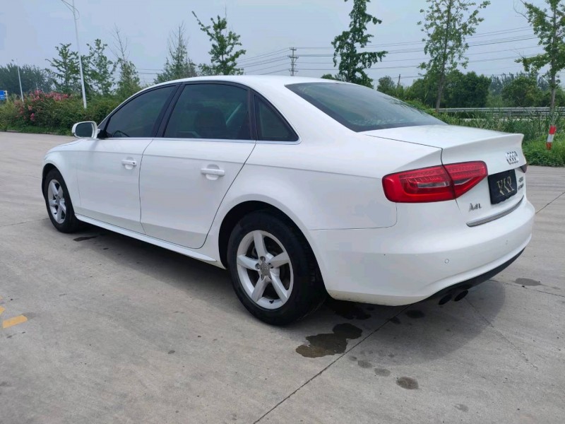 徐州14年奥迪A4L5