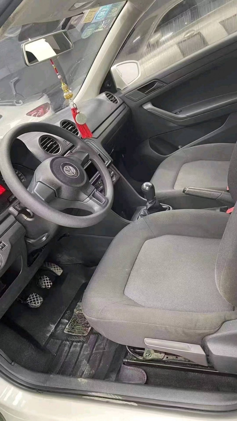 成都16年大众捷达6