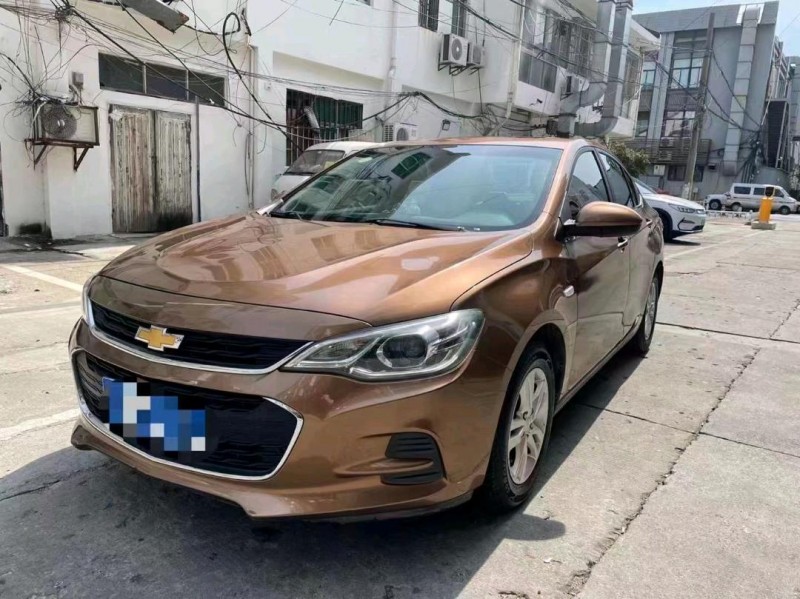 北京17年雪佛兰科沃兹2