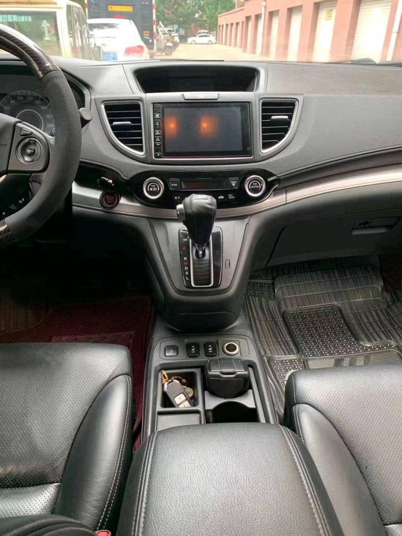 烟台16年本田CRV4