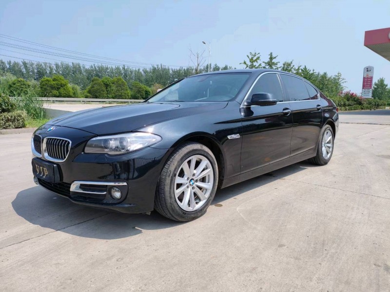 徐州17年宝马5系3