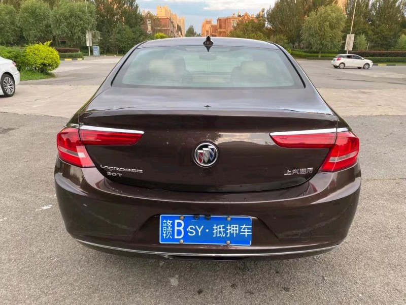 沈阳16年别克君越8