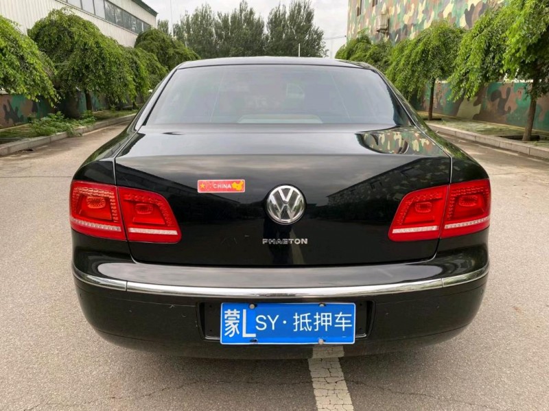 沈阳11年大众辉腾8