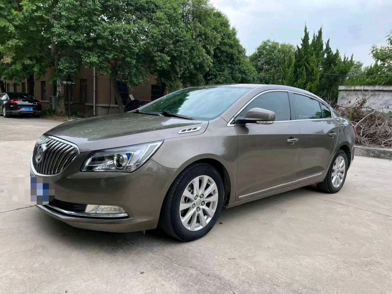 东营15年别克君越2