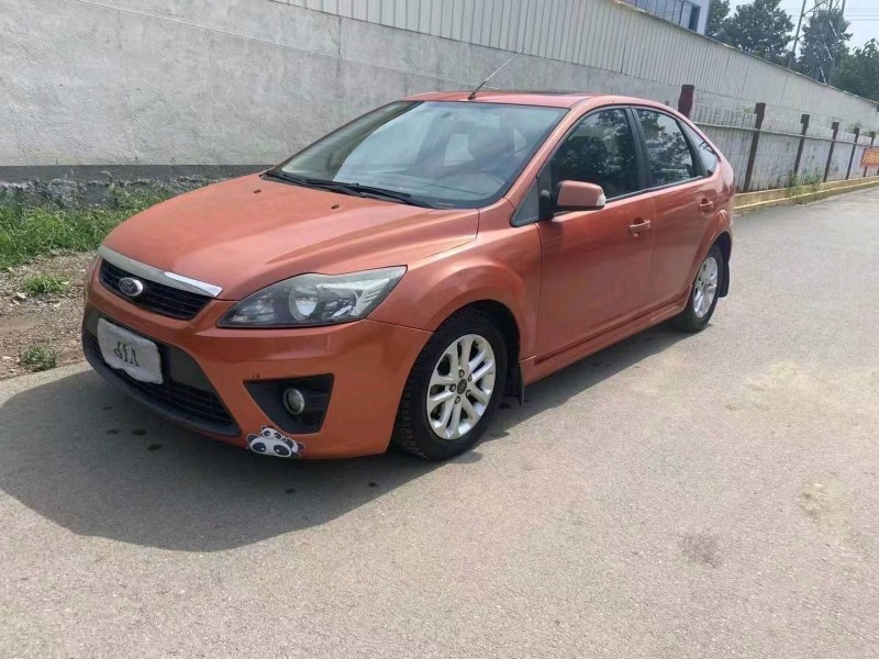 潍坊10年福特福克斯7