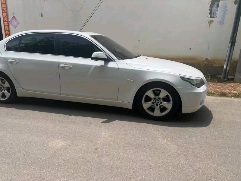 潍坊09年宝马5系3