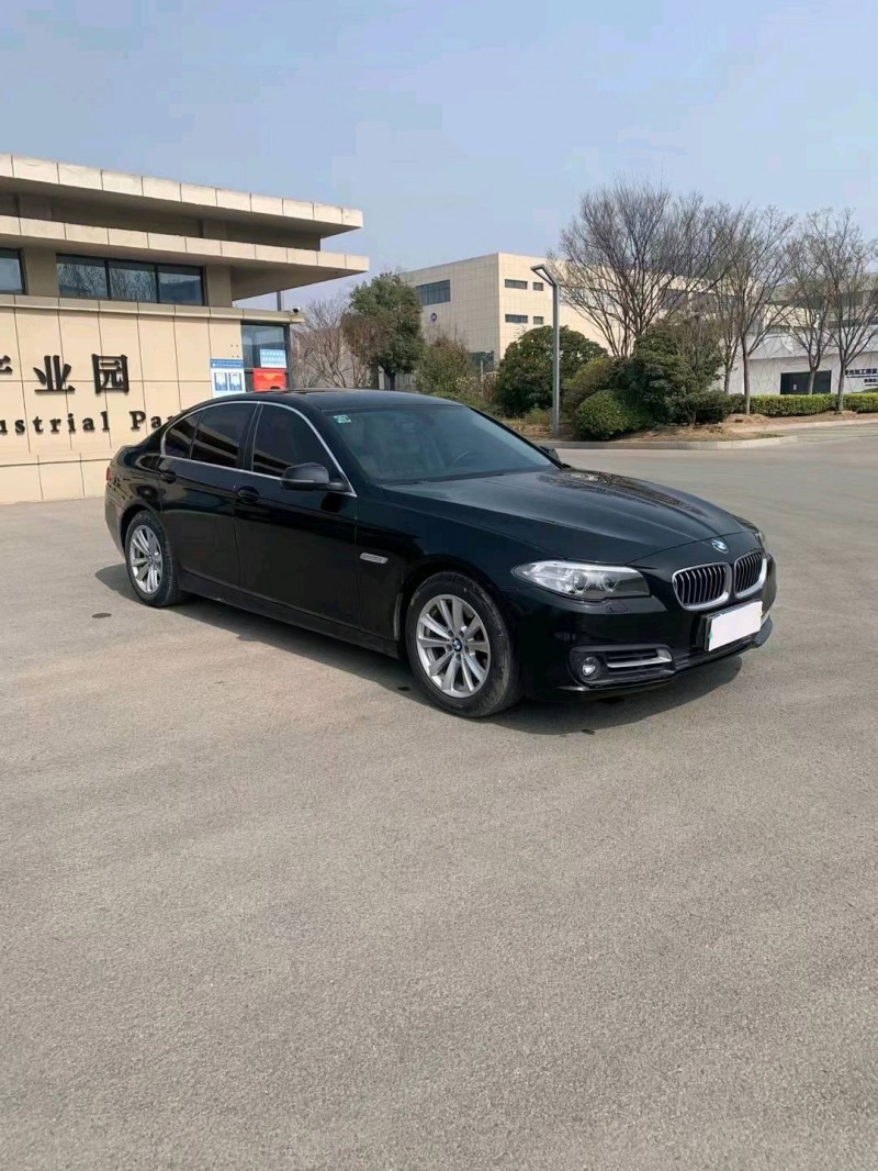 徐州17年宝马5系3