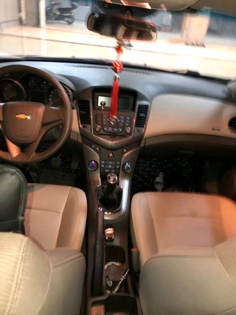 潍坊16年雪佛兰科鲁兹5