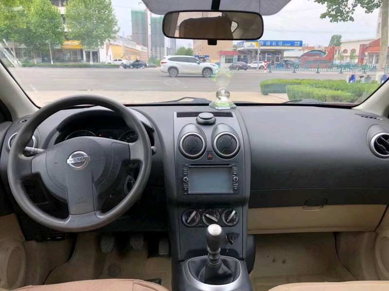 潍坊14年日产逍客6