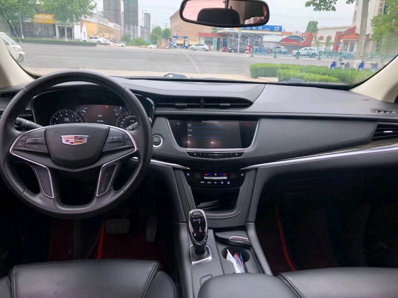 潍坊18年凯迪拉克XT53