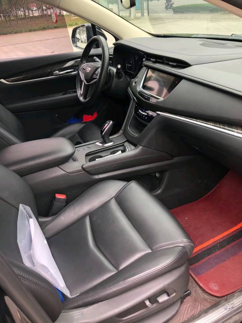 潍坊18年凯迪拉克XT54