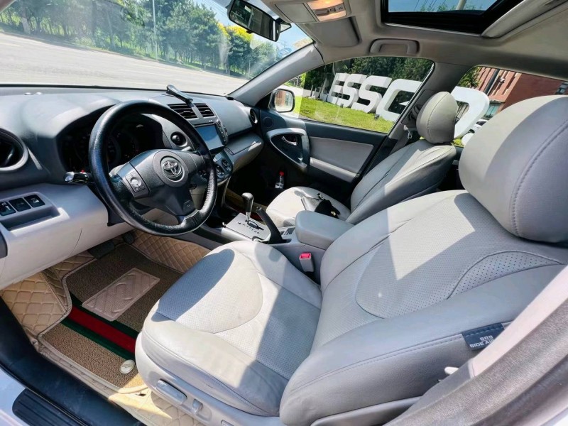 北京11年丰田RAV46