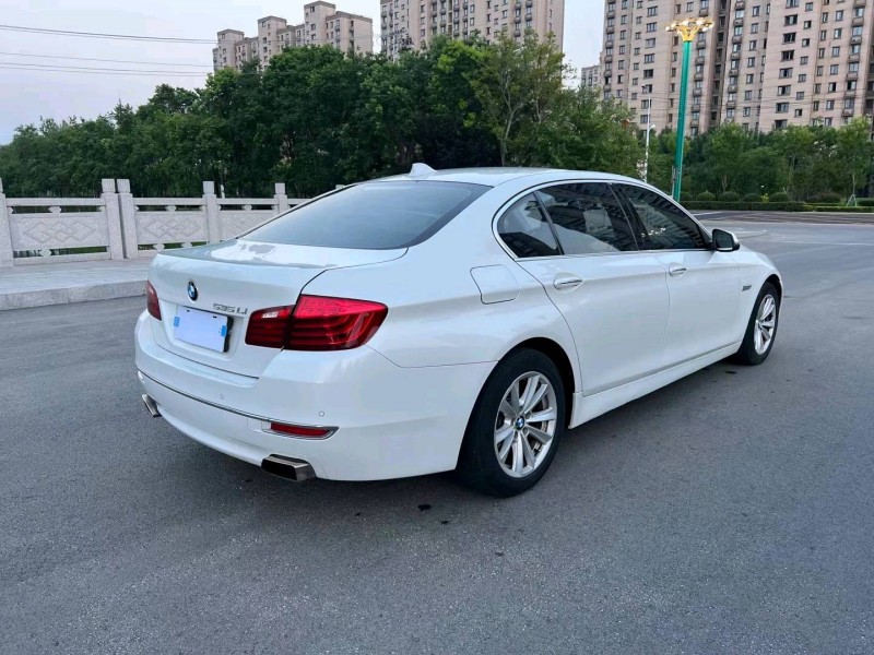 徐州17年宝马5系4