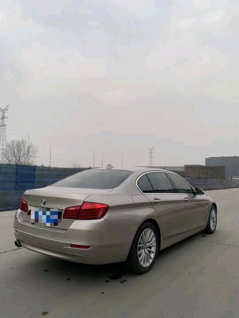 北京17年宝马5系5