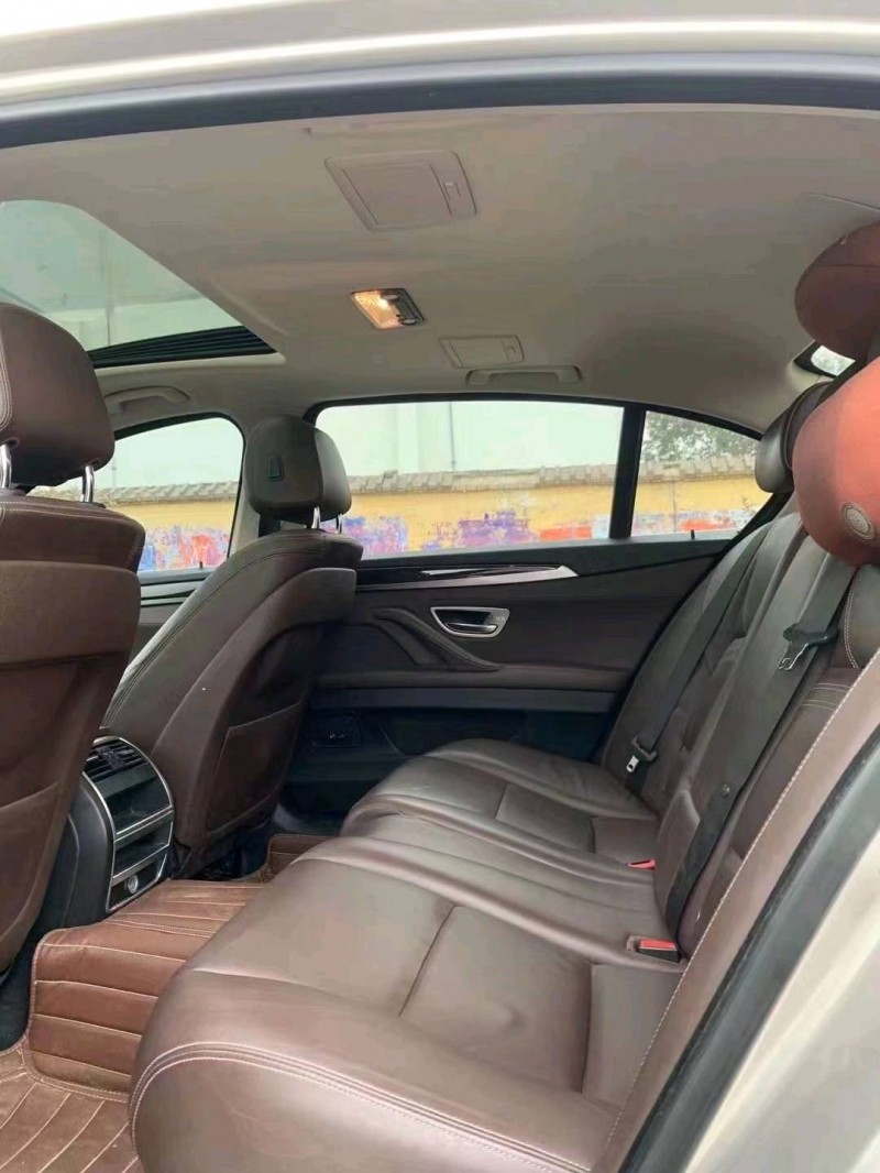 北京17年宝马5系6