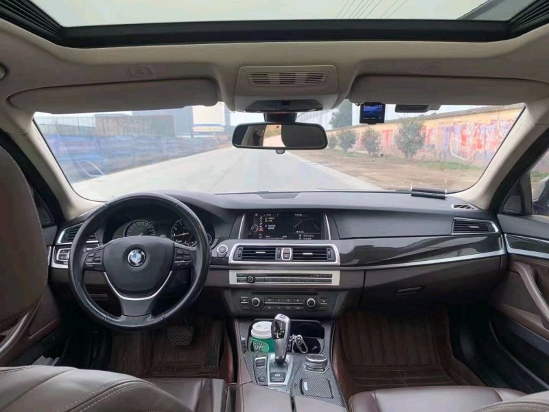 北京17年宝马5系7