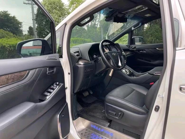 盐城20年丰田威尔法6