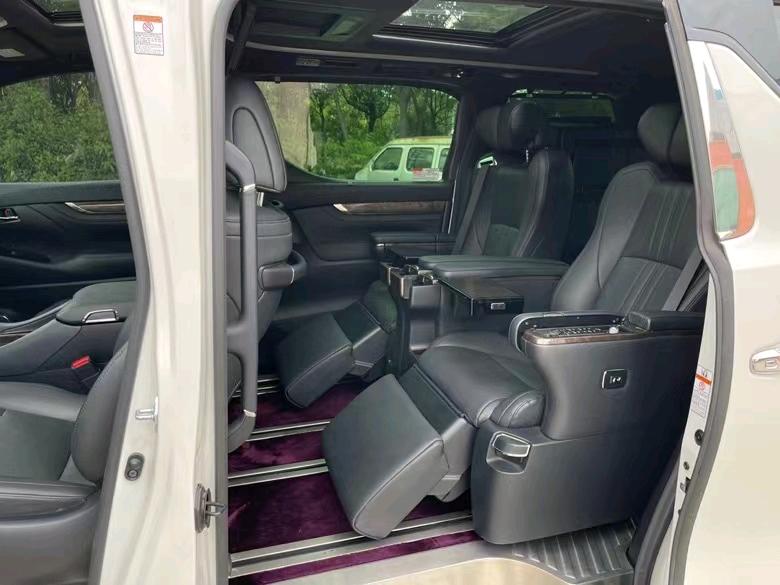 盐城20年丰田威尔法5