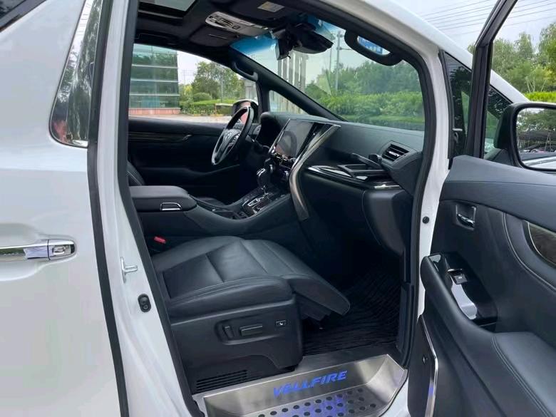 盐城20年丰田威尔法4