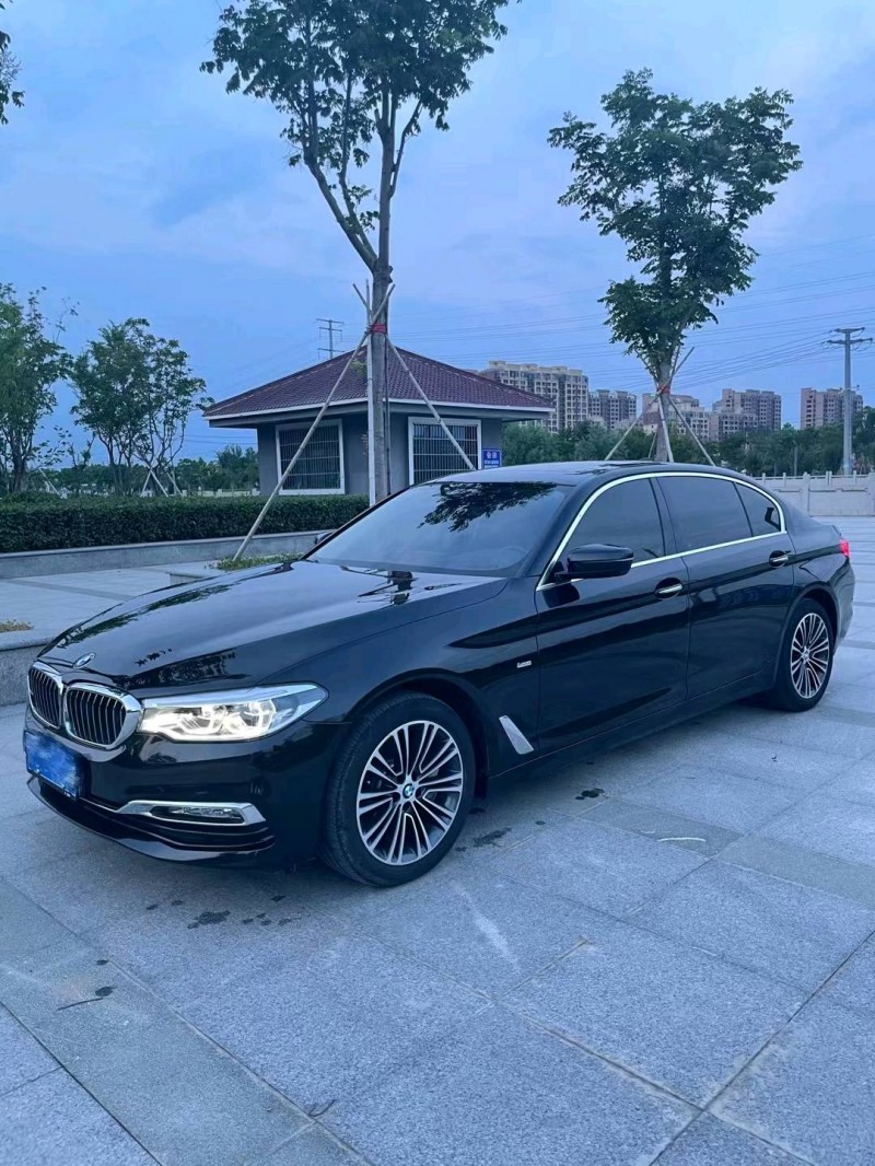 徐州18年宝马5系3