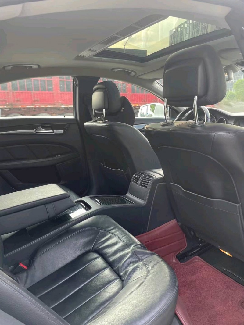 徐州13年奔驰CLS5