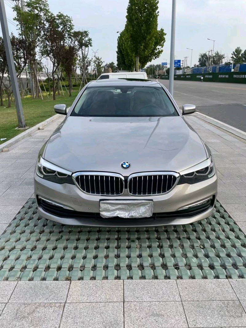 徐州17年宝马5系1