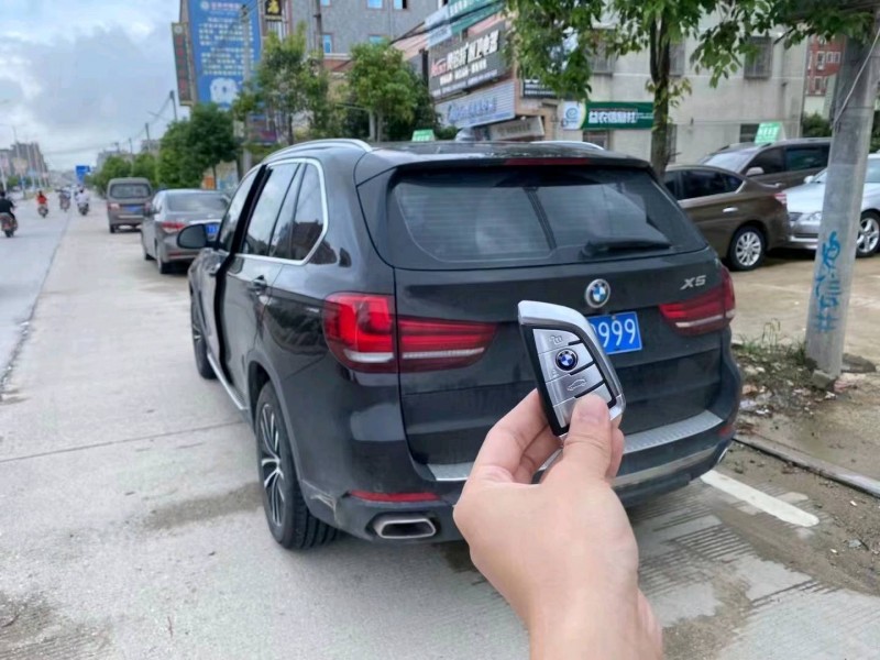 广州14年宝马X55
