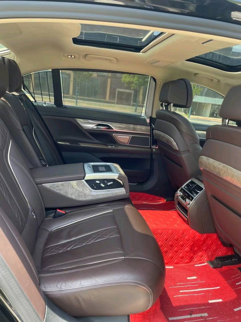 徐州20年宝马7系5