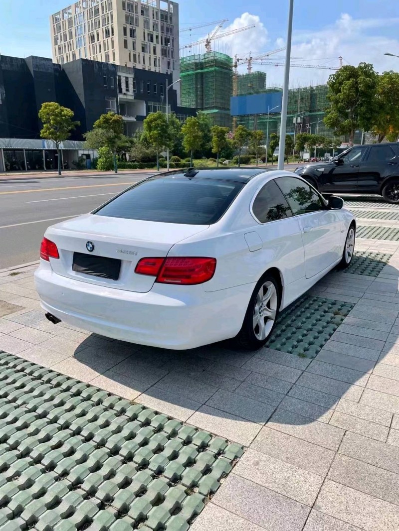 徐州13年宝马3系8