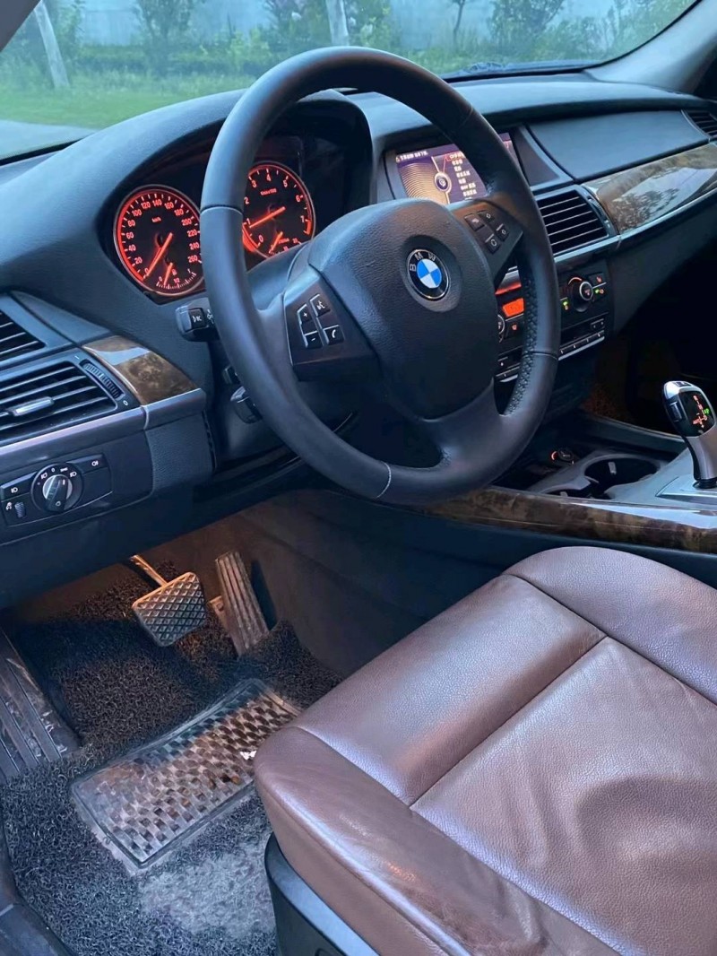 徐州12年宝马X54