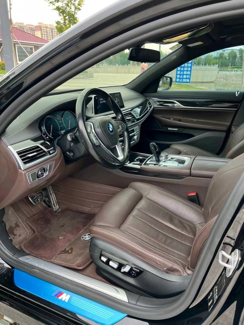 徐州17年宝马7系7