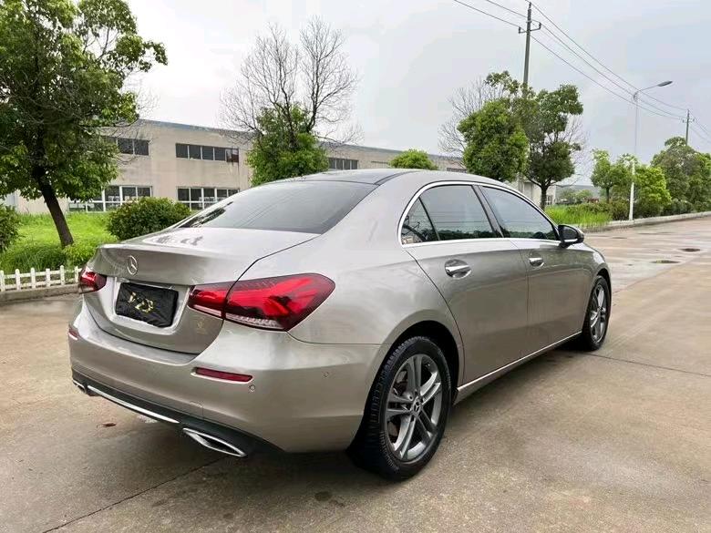 盐城19年奔驰A8