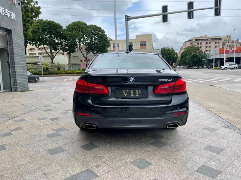 东莞18年宝马5系9