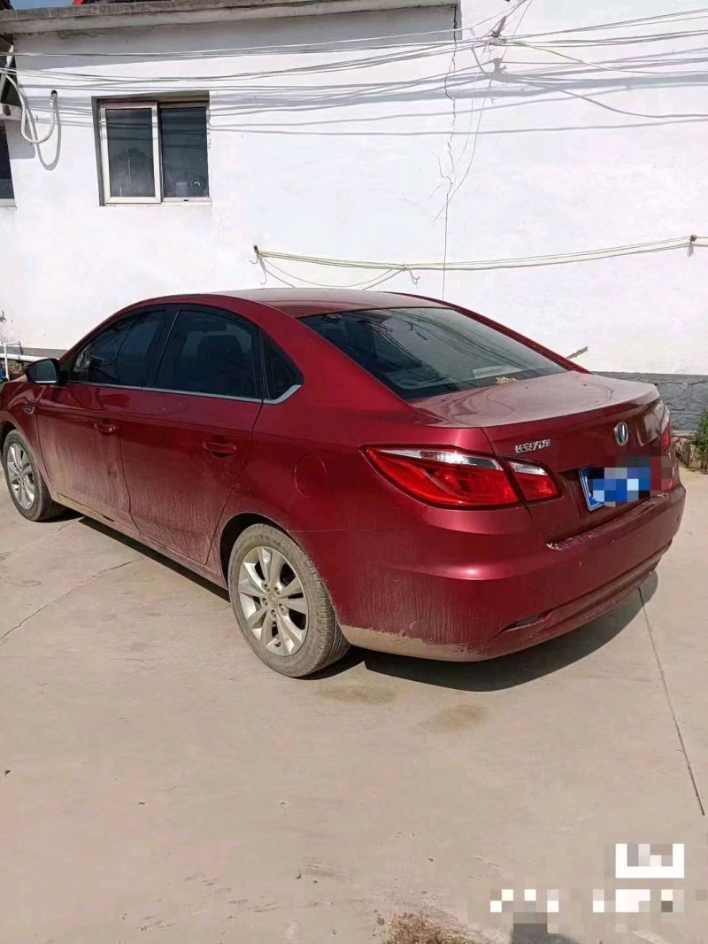 枣庄14年长安汽车逸动4