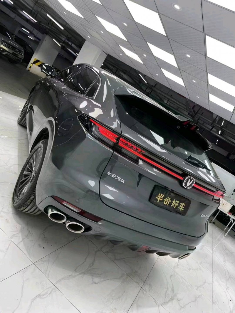 成都21年长安汽车UNI-K3