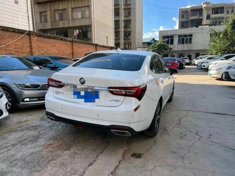 枣庄21年别克威朗3