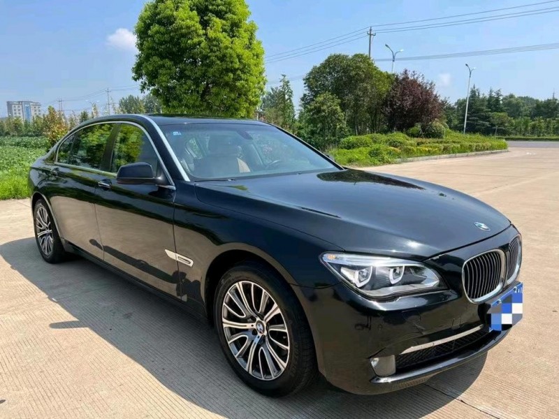 盐城11年宝马7系2