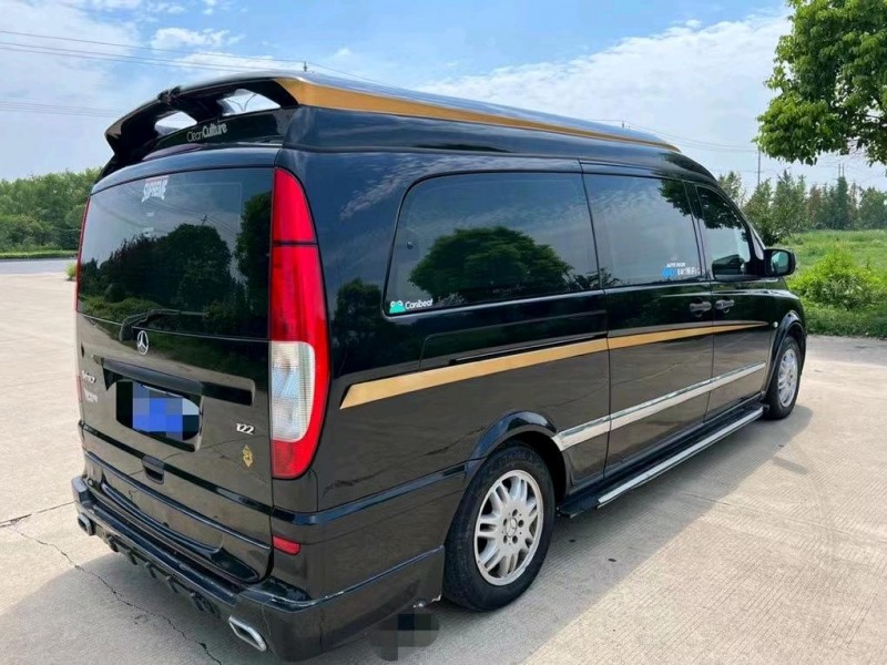 盐城16年奔驰威霆4