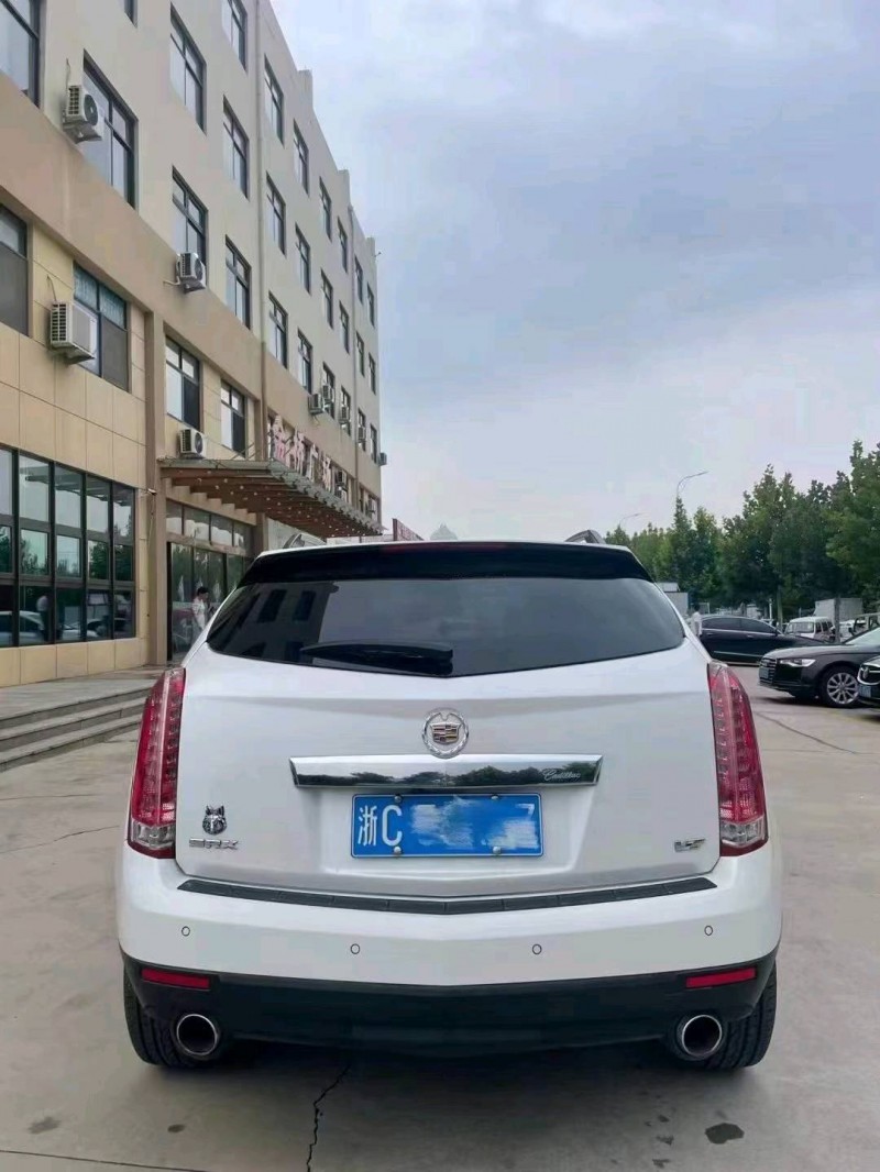 东营11年凯迪拉克SRX4